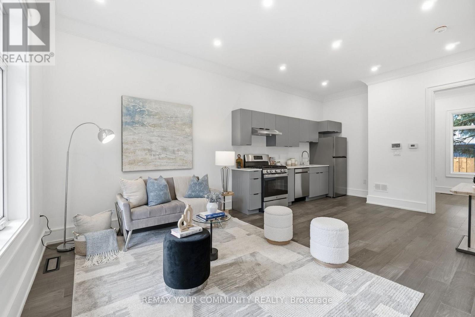 49 Wayland Avenue, Toronto, Ontario  M4E 3C8 - Photo 40 - E13712036