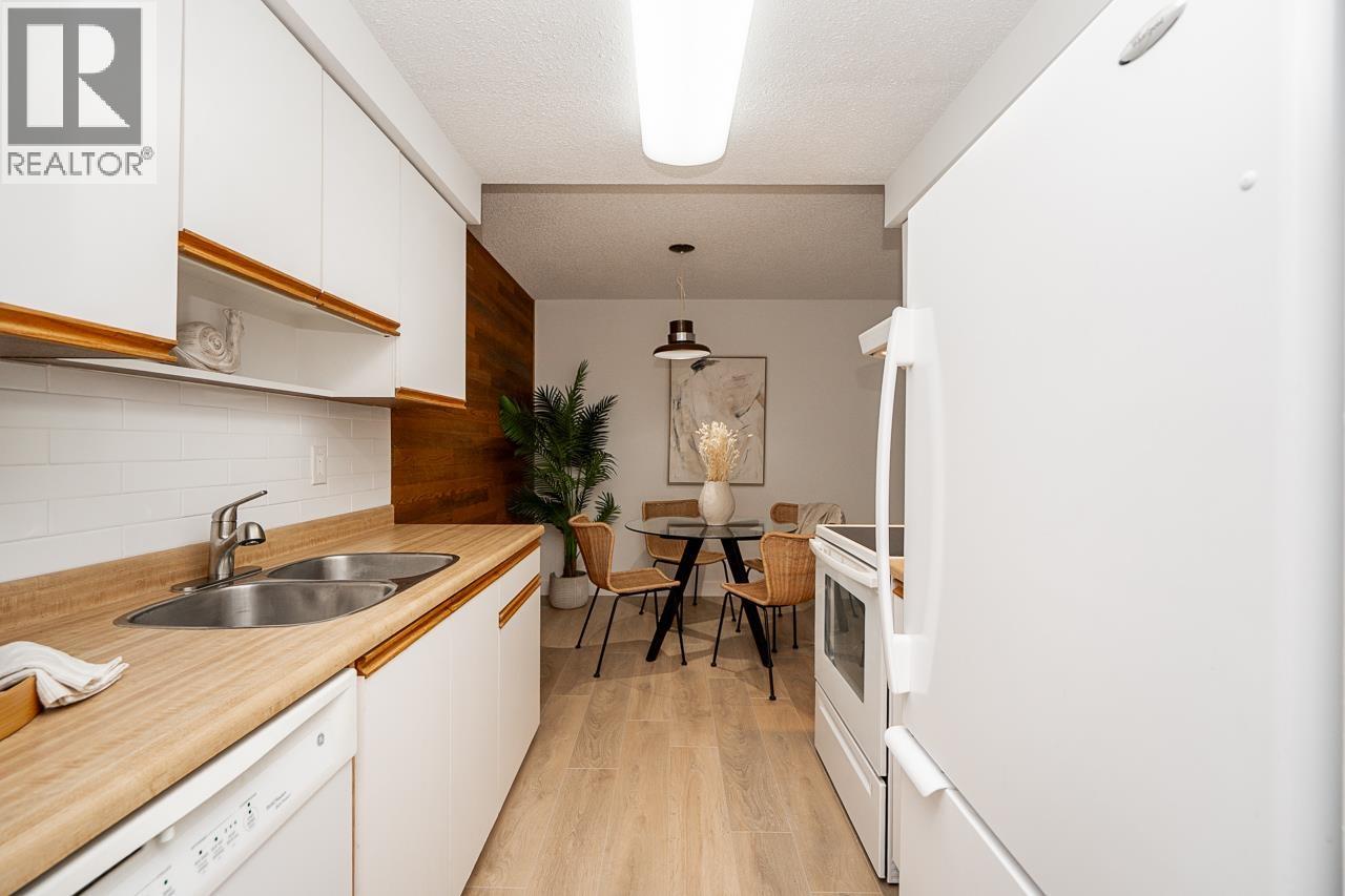 220 7055 Wilma Street, Burnaby, British Columbia  V5E 4B1 - Photo 11 - R3158780