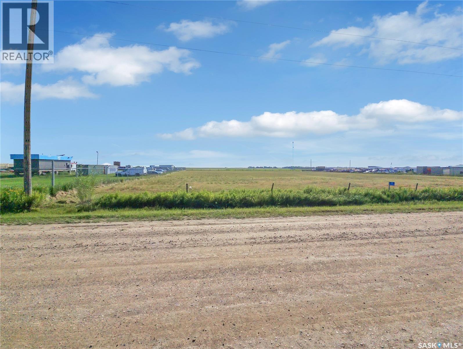 209 Government Road, Dundurn, Saskatchewan  S7K 0R3 - Photo 17 - SK046386