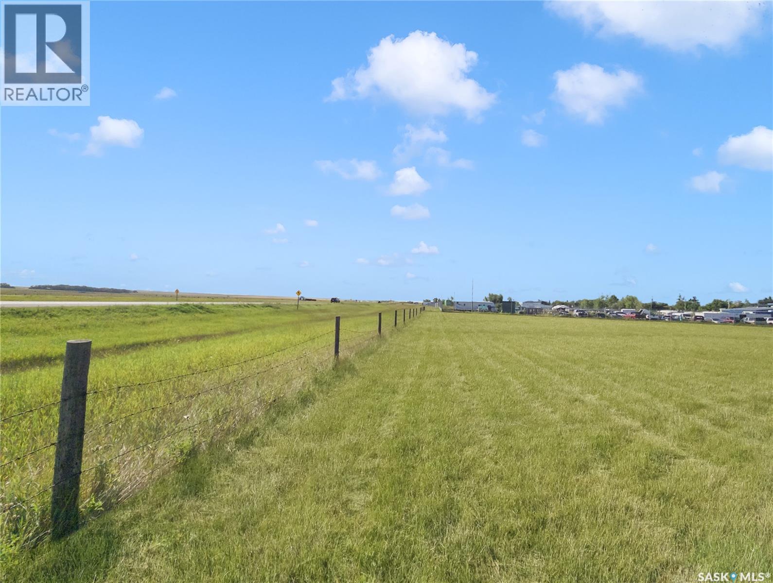 209 Government Road, Dundurn, Saskatchewan  S7K 0R3 - Photo 15 - SK046386