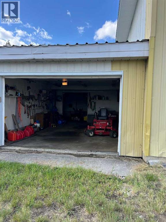 714002 Range Road 85, Wembley, Alberta  T0H 3S0 - Photo 39 - A2317572
