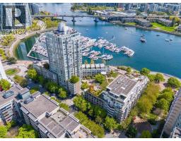 608 1228 MARINASIDE CRESCENT STREET, Vancouver, British Columbia