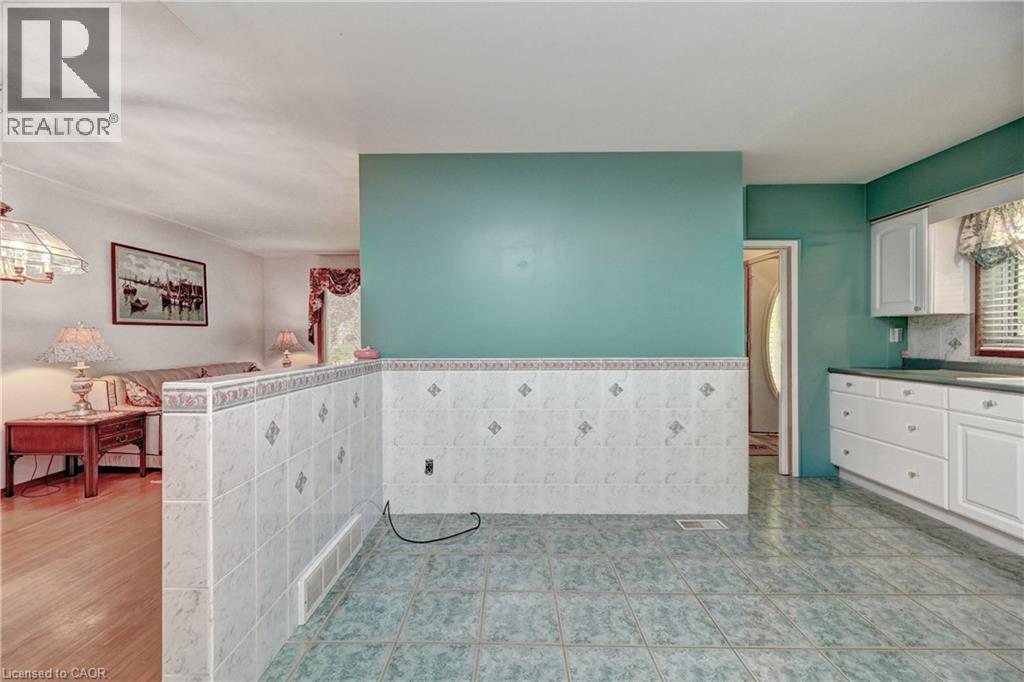132 Forest Hill Drive, Kitchener, Ontario  N2M 4G3 - Photo 18 - 40832145