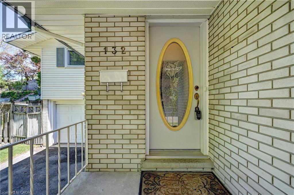 132 Forest Hill Drive, Kitchener, Ontario  N2M 4G3 - Photo 6 - 40832145