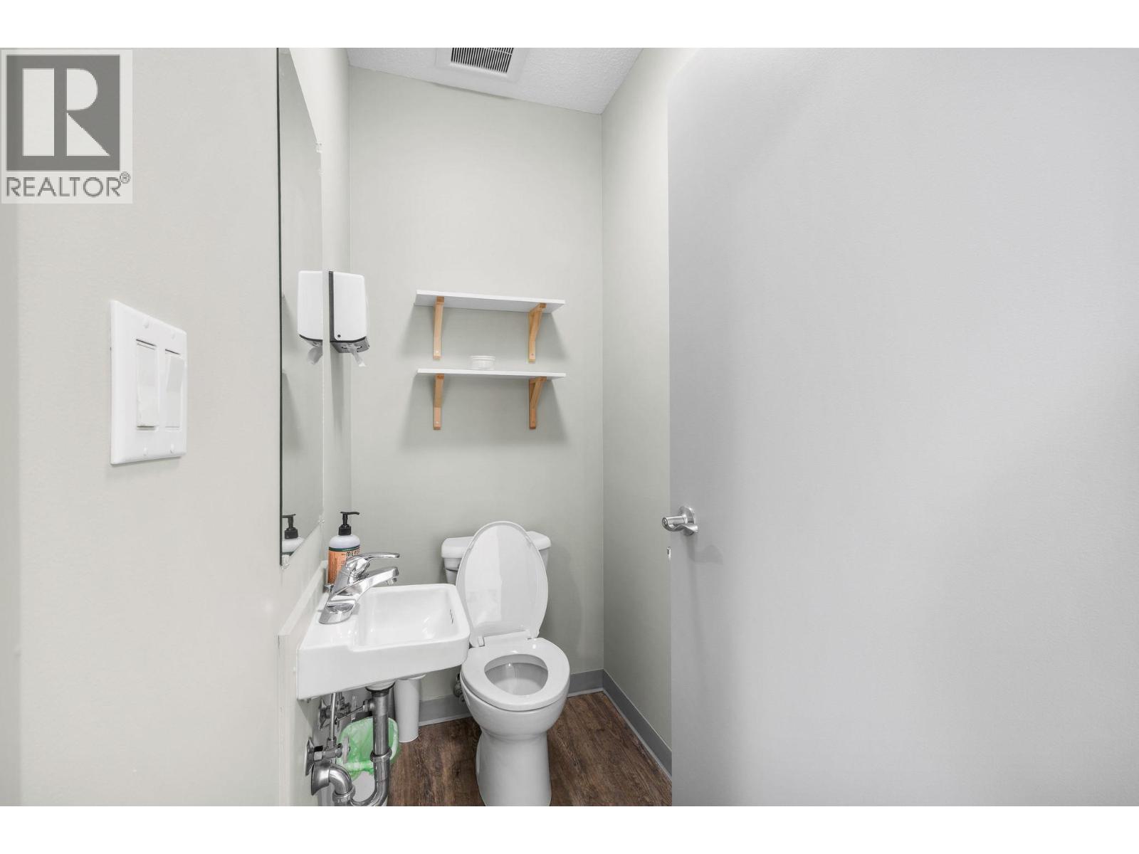 218a Broadway Street W, Nakusp, British Columbia  V0G 1R0 - Photo 35 - 10398778