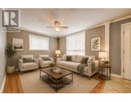 698 KING STREET W, Kitchener, Ontario