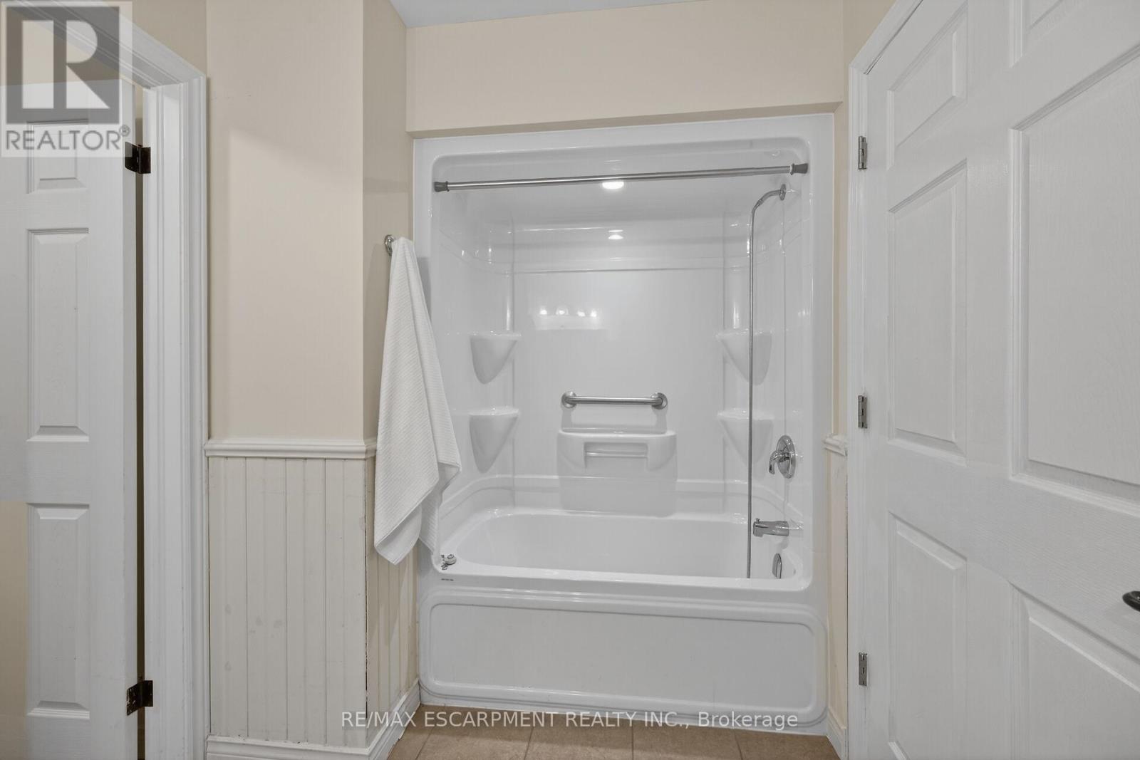 10 Emily Street, Haldimand, Ontario  N0A 1H0 - Photo 35 - X13218054