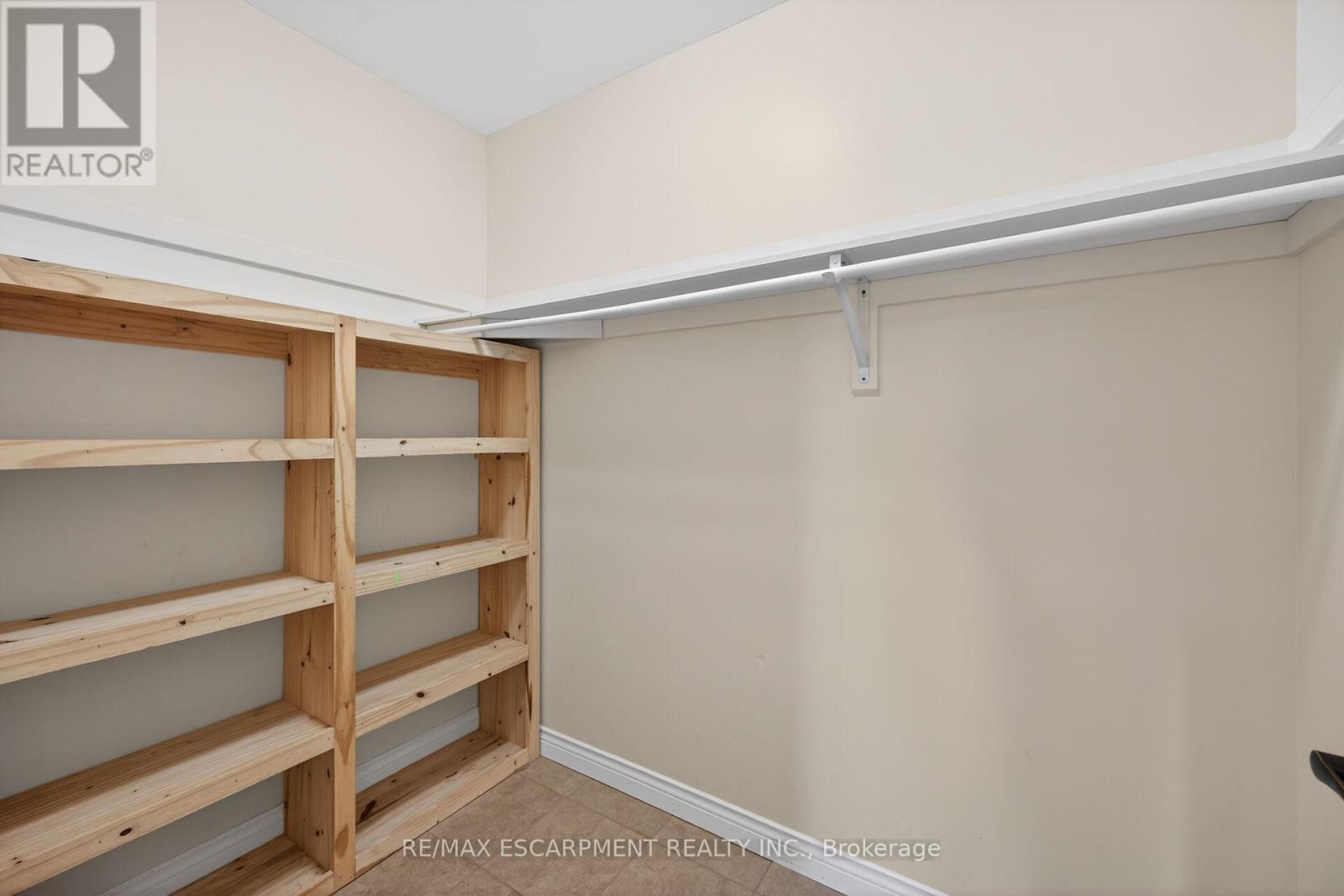 10 Emily Street, Haldimand, Ontario  N0A 1H0 - Photo 36 - X13218054