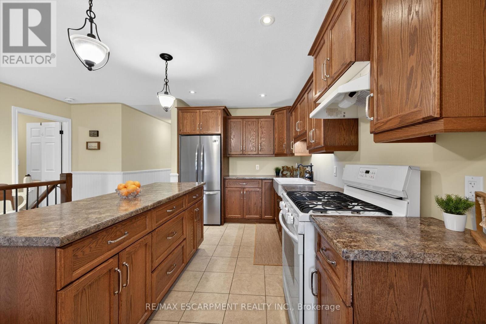 10 Emily Street, Haldimand, Ontario  N0A 1H0 - Photo 19 - X13218054