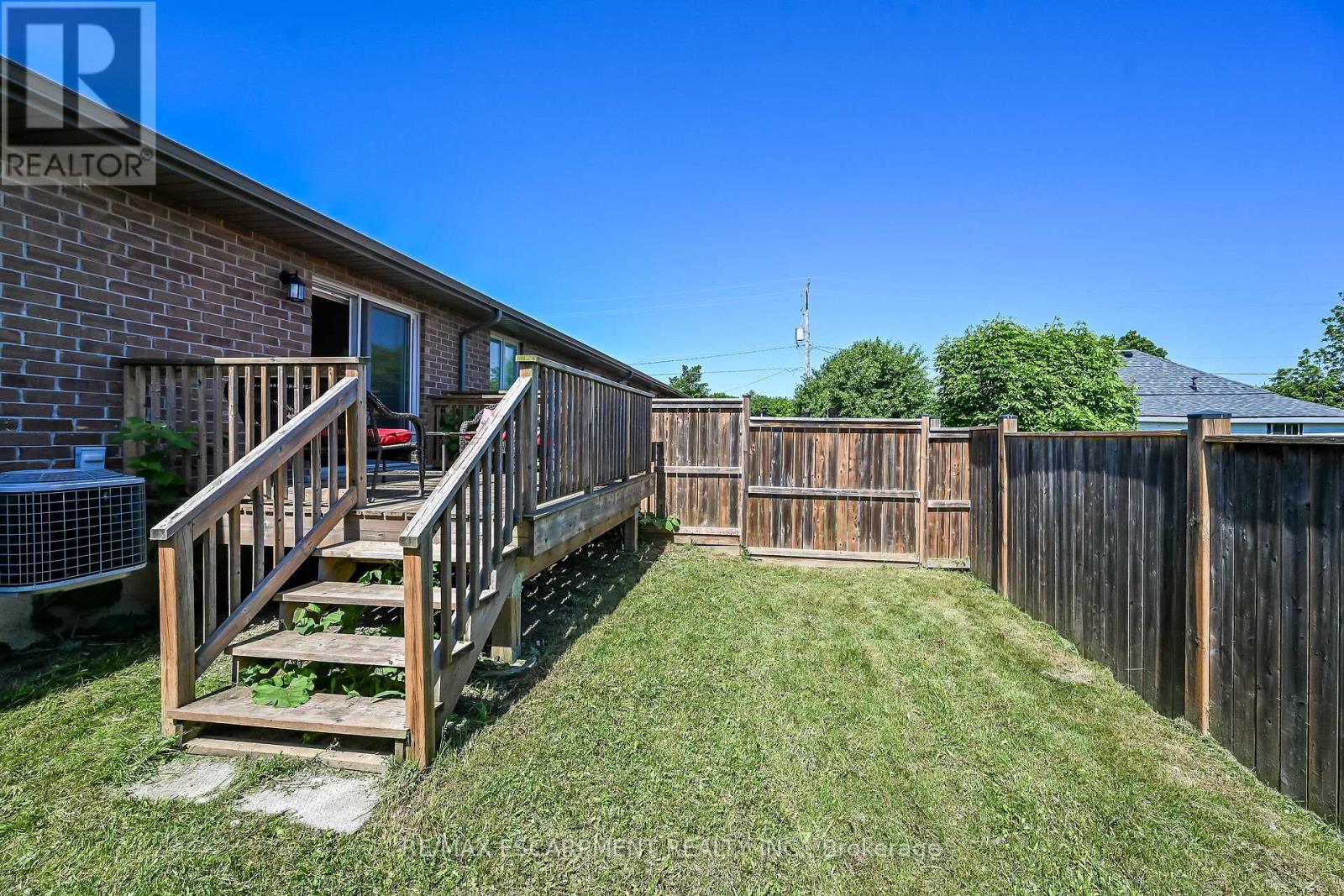 10 Emily Street, Haldimand, Ontario  N0A 1H0 - Photo 45 - X13218054