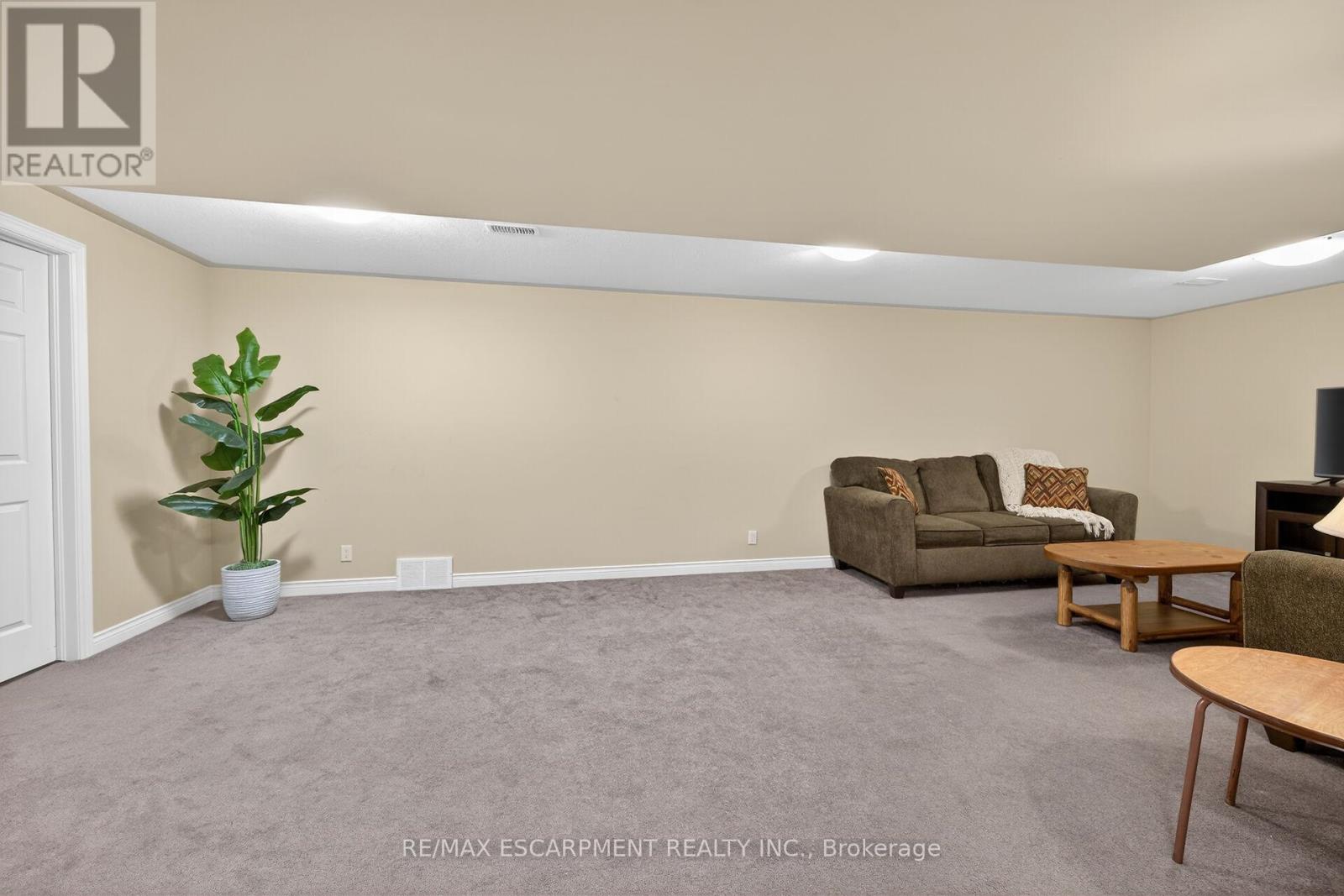 10 Emily Street, Haldimand, Ontario  N0A 1H0 - Photo 48 - X13218054