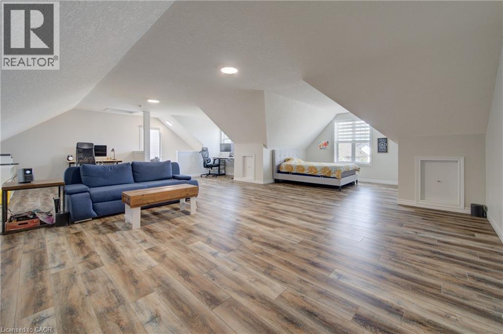 729 Keats Way, Waterloo, Ontario  N2T 2Y2 - Photo 21 - 40837561
