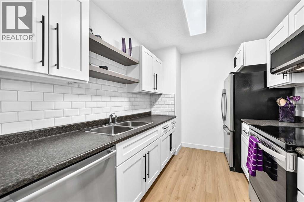 D, 109 Stanley Avenue, Okotoks, Alberta  T1S 1H8 - Photo 6 - A2330889