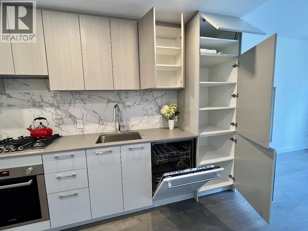 2008 6468 Willingdon Avenue, Burnaby, British Columbia  V5H 0L3 - Photo 4 - R3158574