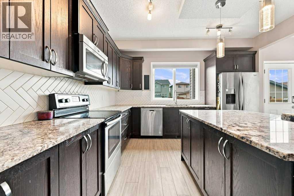 73 Legacy Common SE, Calgary, Alberta  T2X 0X9 - Photo 10 - A2336508