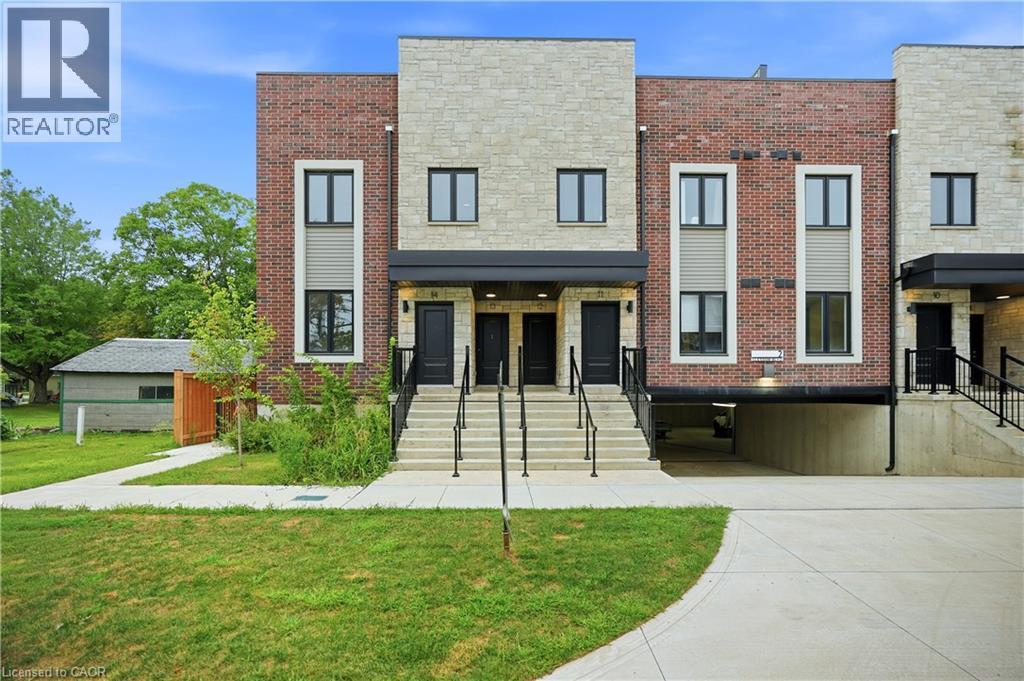 2 SLESSOR Boulevard Unit# 12, Grimsby, Ontario