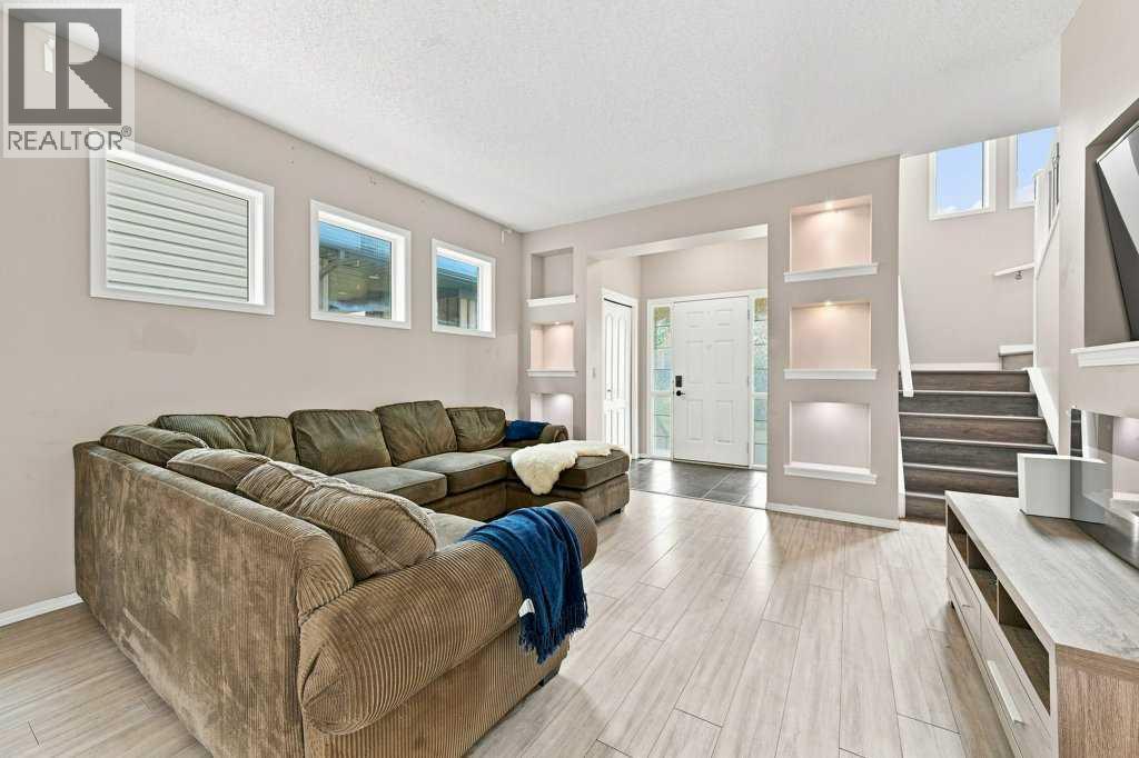 73 Legacy Common SE, Calgary, Alberta  T2X 0X9 - Photo 6 - A2336508