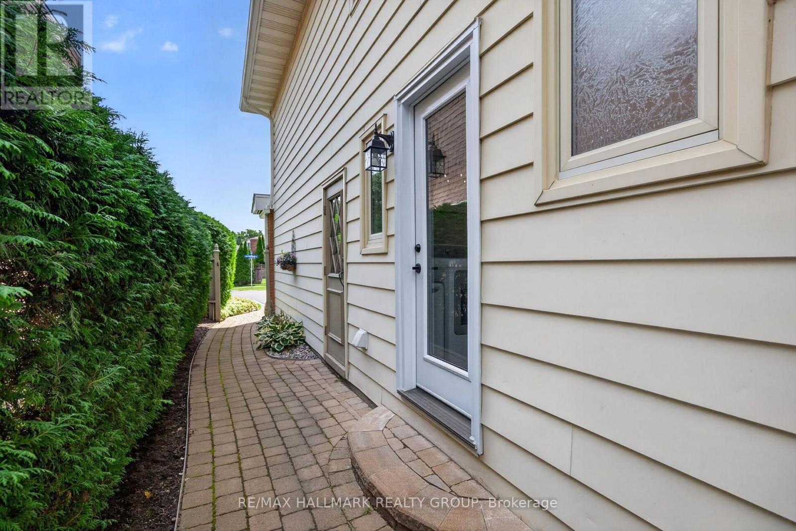 104 Northpark Drive, Ottawa, Ontario  K1B 4V3 - Photo 21 - X13712108