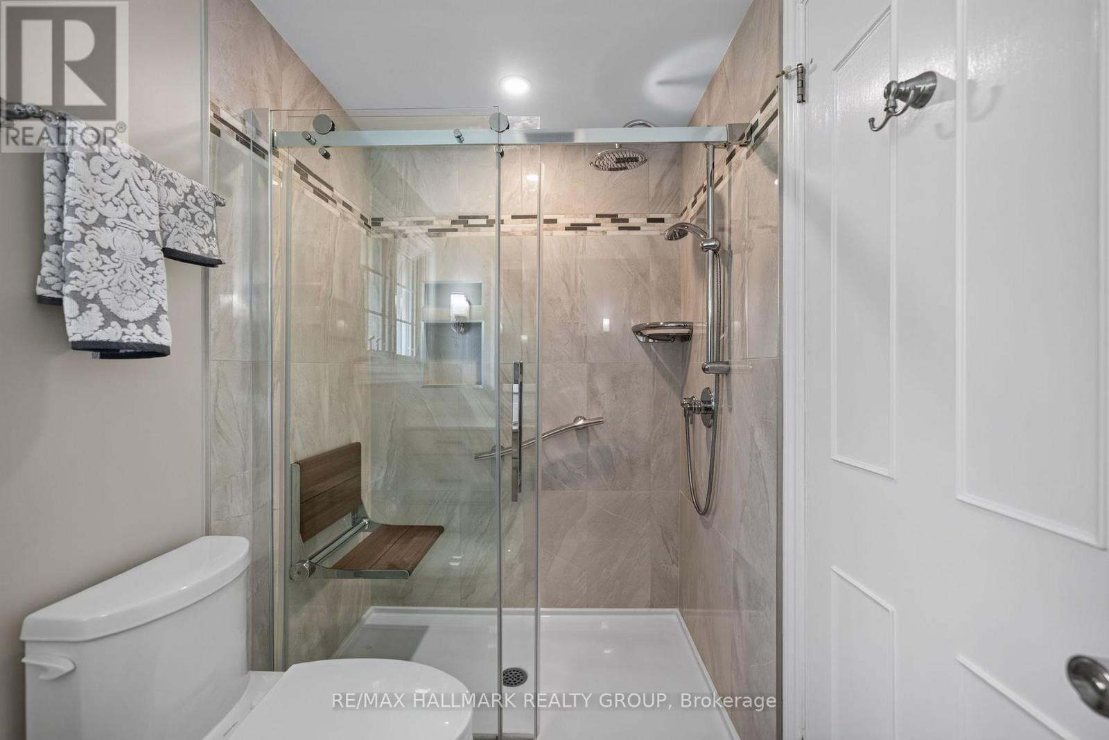 104 Northpark Drive, Ottawa, Ontario  K1B 4V3 - Photo 27 - X13712108