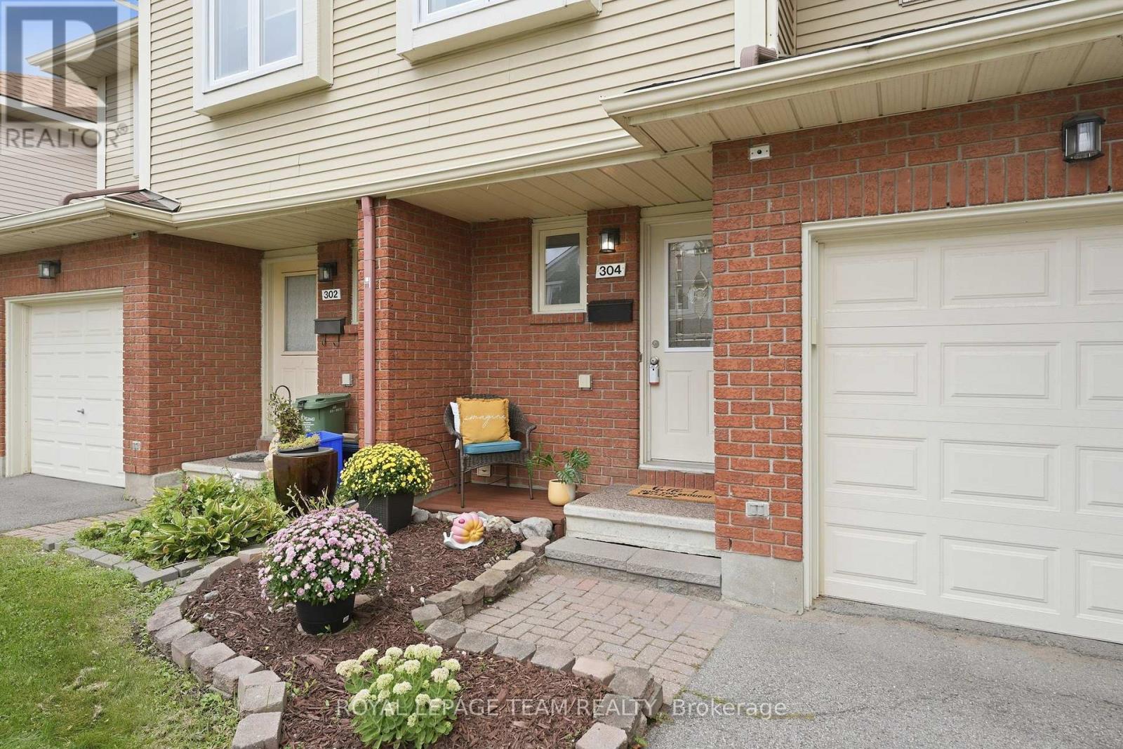 304 Valade Crescent, Ottawa, Ontario K4A 2X3 - Photo 3 - X13712110