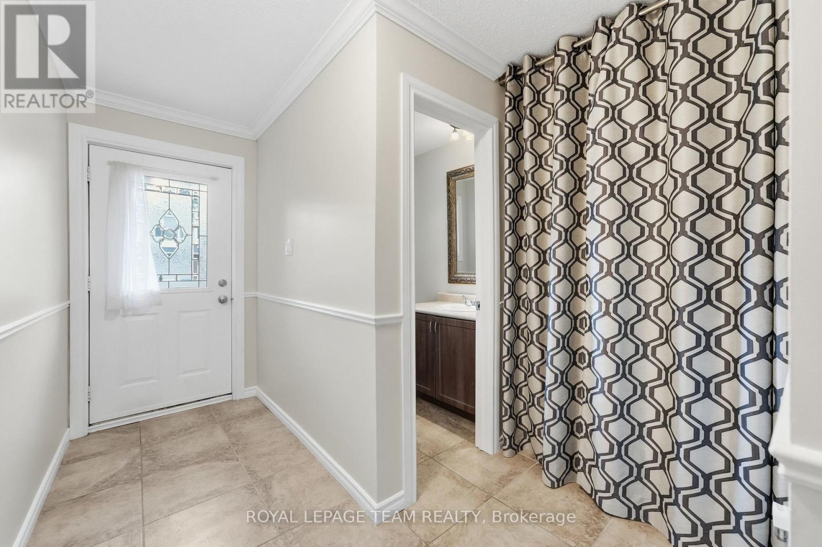 304 Valade Crescent, Ottawa, Ontario K4A 2X3 - Photo 4 - X13712110