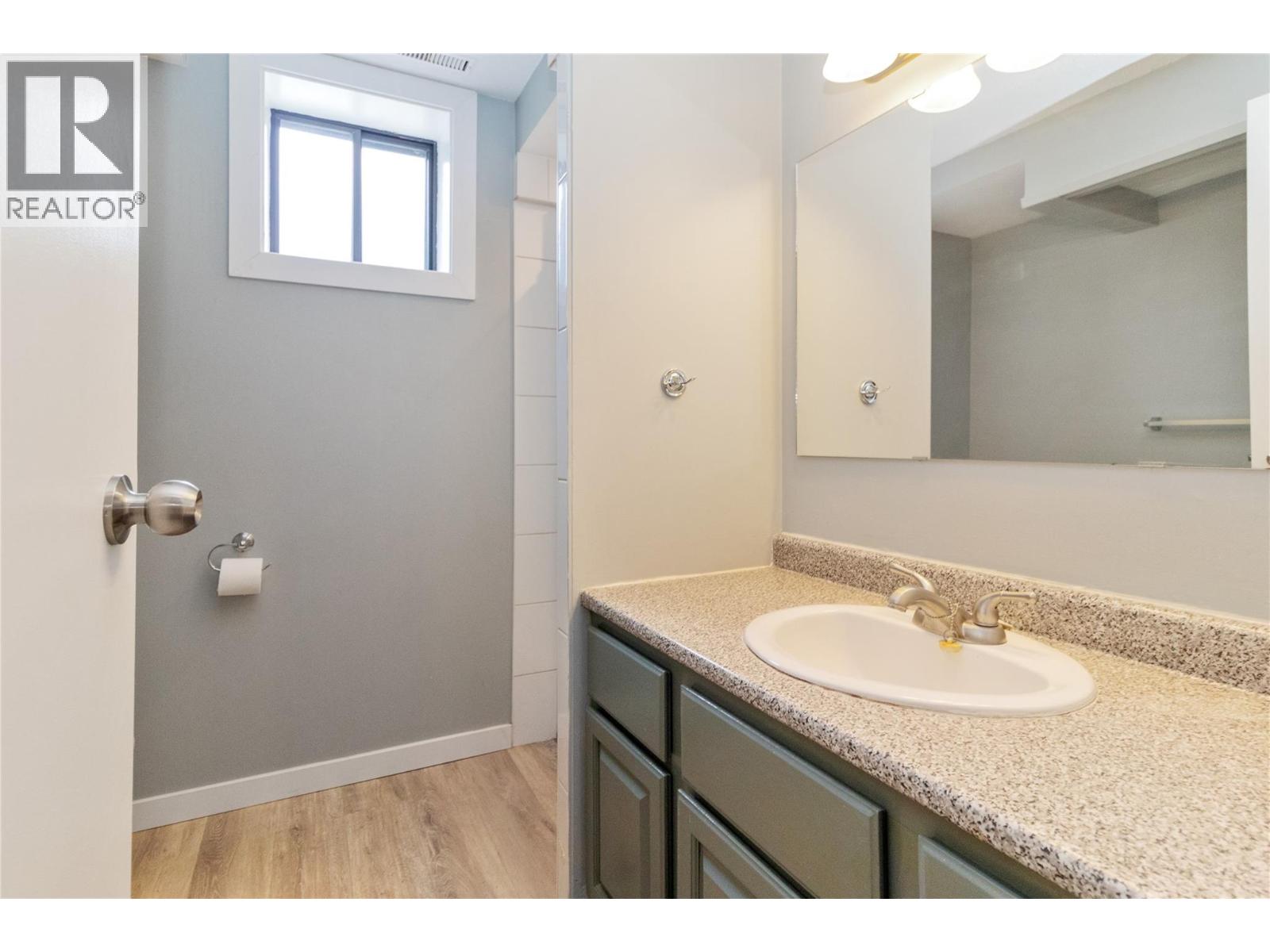 215 Jupiter Court, Kelowna, British Columbia  V1X 5W5 - Photo 28 - 10391948