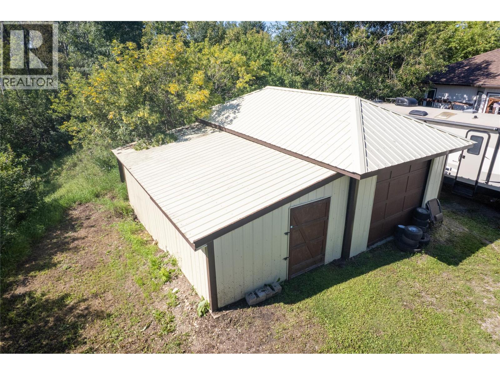 4707 51 Street, Pouce Coupe, British Columbia  V0C 2C0 - Photo 57 - 10398610