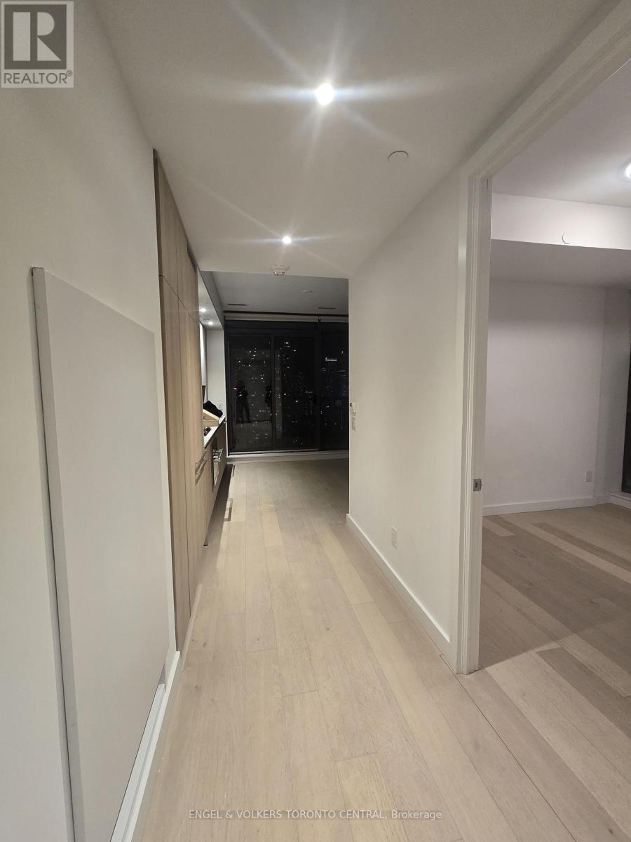 2503 - 81 Wellesley Street E, Toronto, Ontario  M4Y 0C5 - Photo 4 - C13712076
