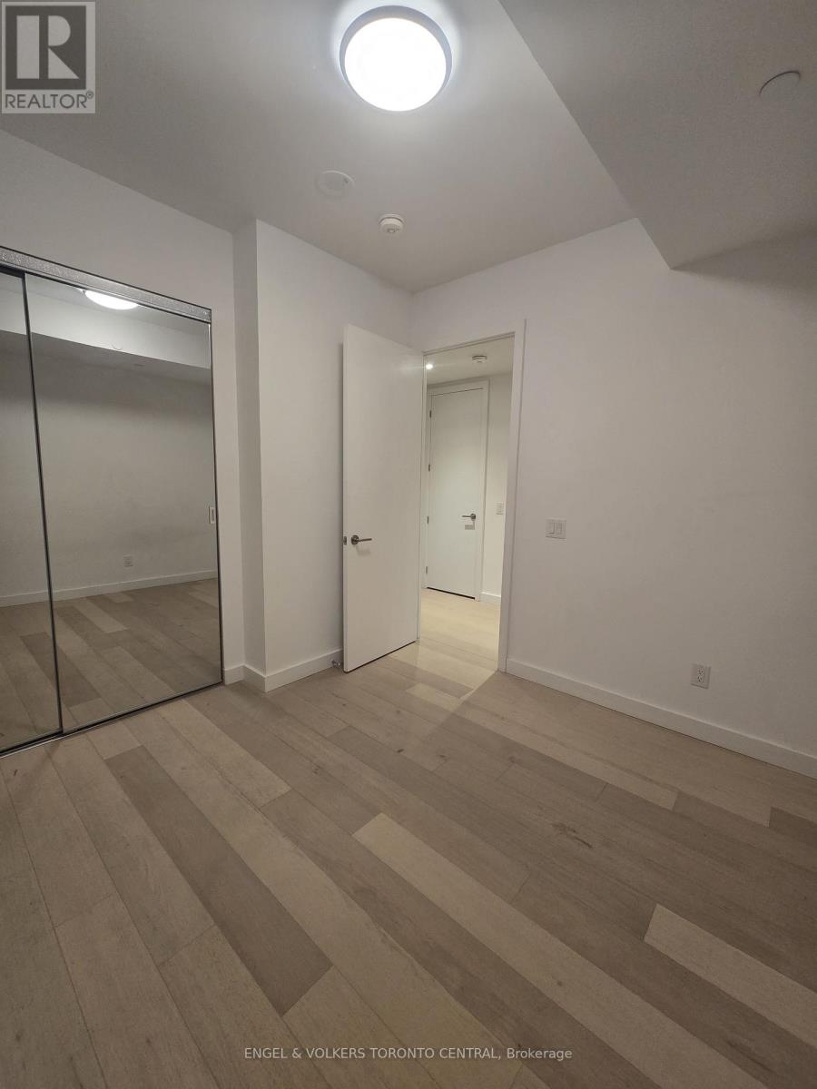 2503 - 81 Wellesley Street E, Toronto, Ontario  M4Y 0C5 - Photo 5 - C13712076