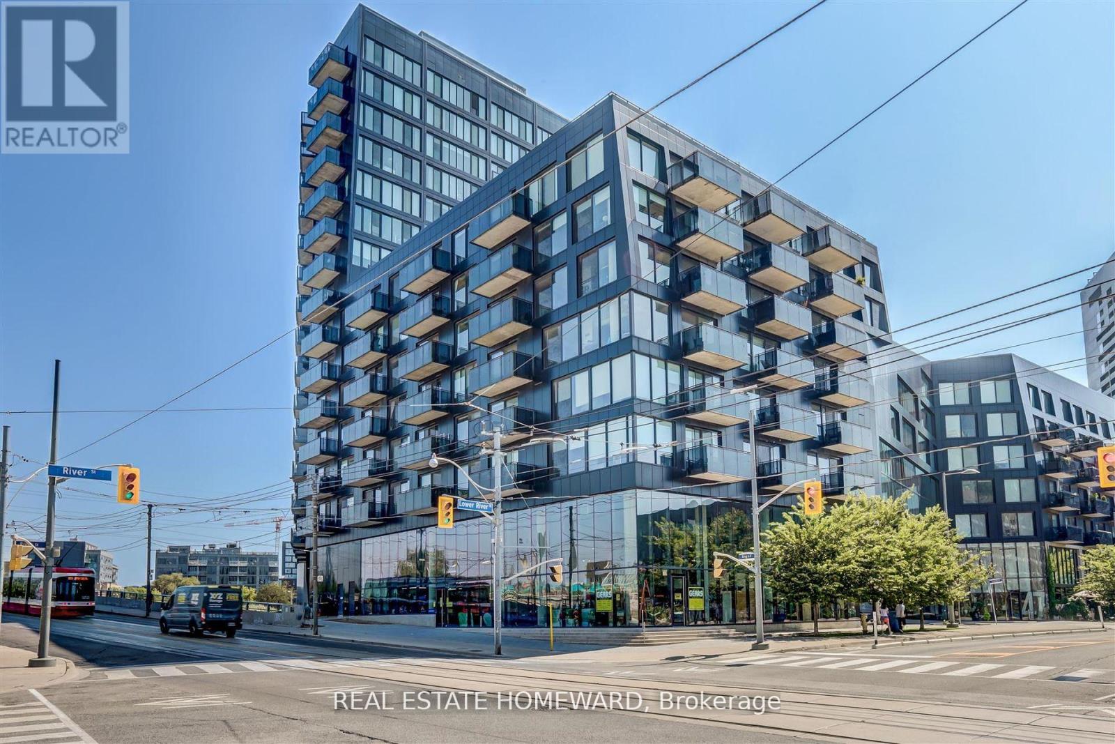 817 - 51 Trolley Crescent, Toronto, Ontario  M5A 0E9 - Photo 1 - C13712100