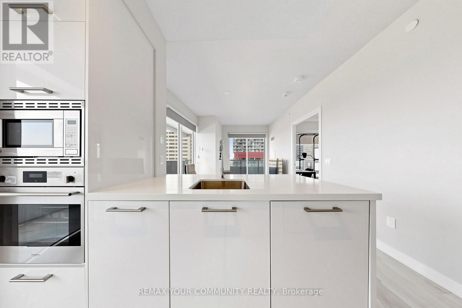 2709 - 2221 Yonge Street, Toronto, Ontario  M4S 2B8 - Photo 10 - C13712124