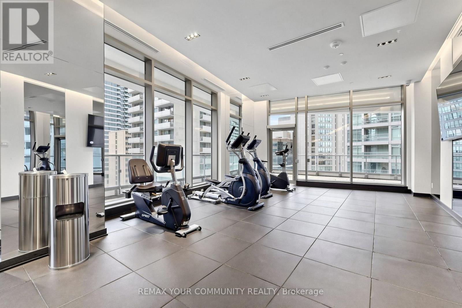 2709 - 2221 Yonge Street, Toronto, Ontario  M4S 2B8 - Photo 33 - C13712124