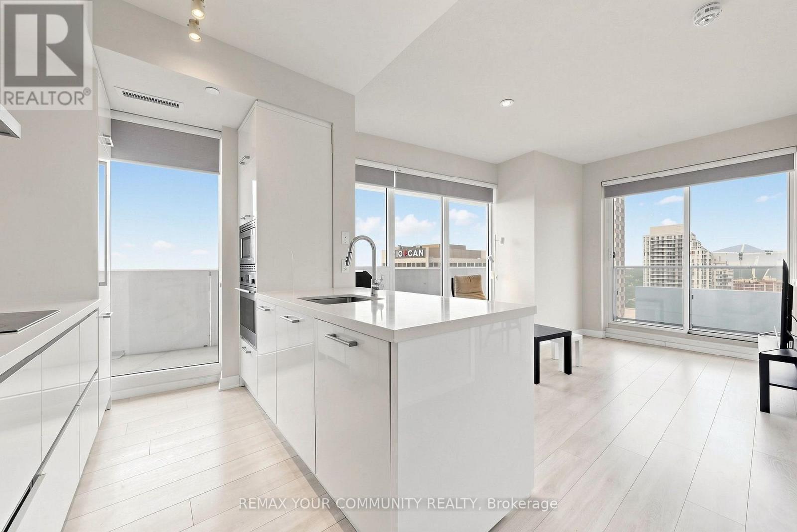 2709 - 2221 Yonge Street, Toronto, Ontario  M4S 2B8 - Photo 8 - C13712124