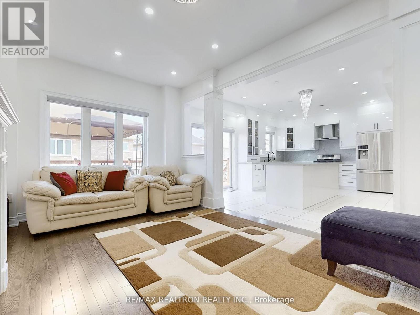 133 Milby Crescent, Bradford West Gwillimbury, Ontario  L3Z 0X8 - Photo 11 - N13712048