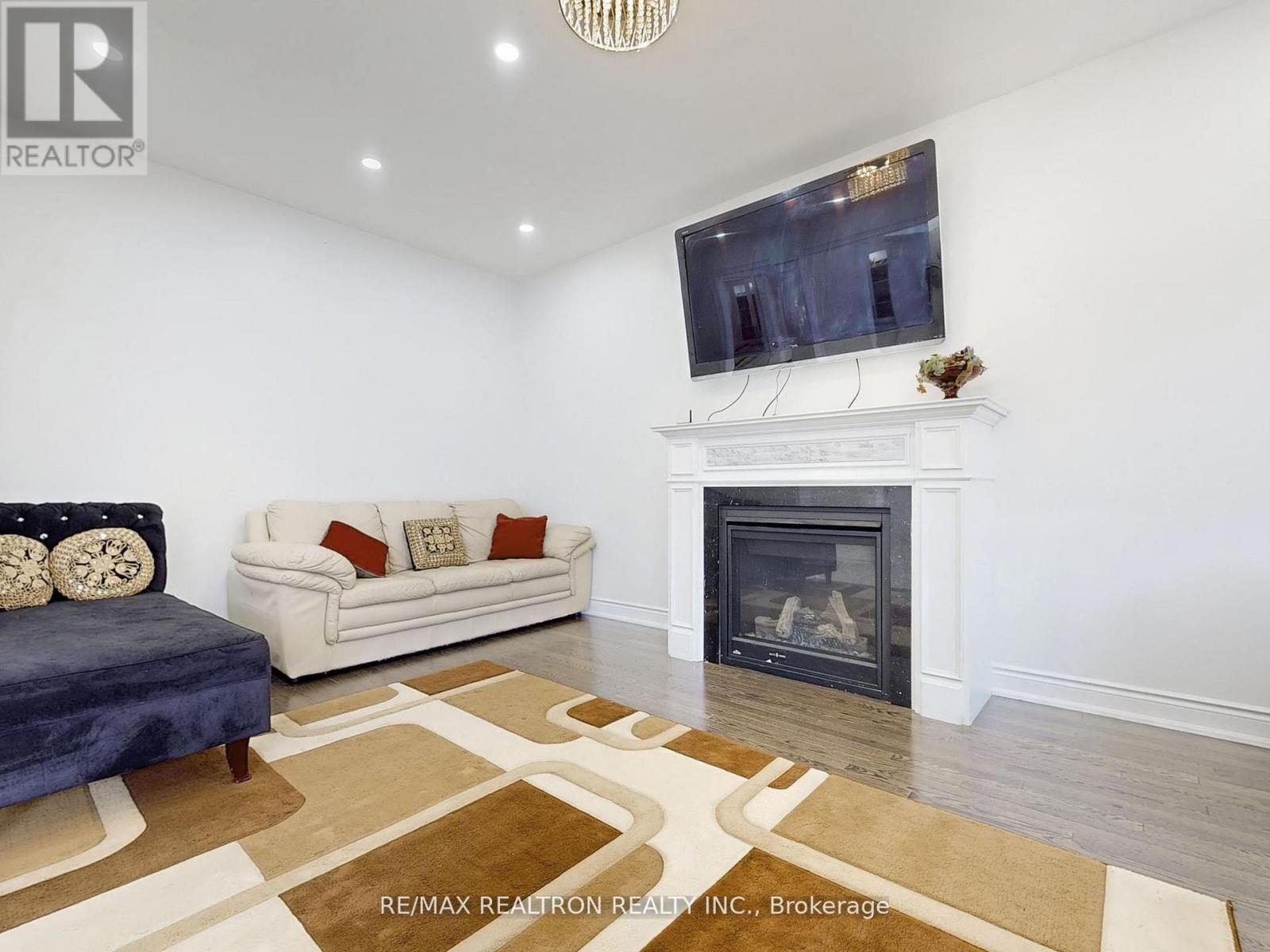 133 Milby Crescent, Bradford West Gwillimbury, Ontario  L3Z 0X8 - Photo 12 - N13712048