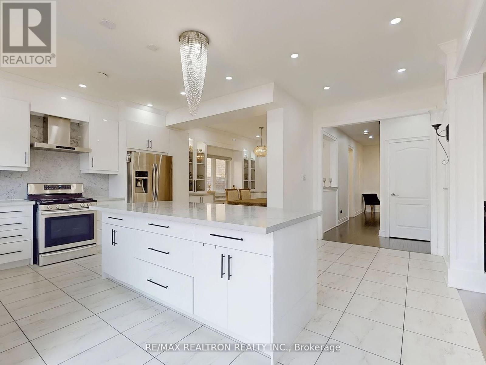 133 Milby Crescent, Bradford West Gwillimbury, Ontario  L3Z 0X8 - Photo 17 - N13712048