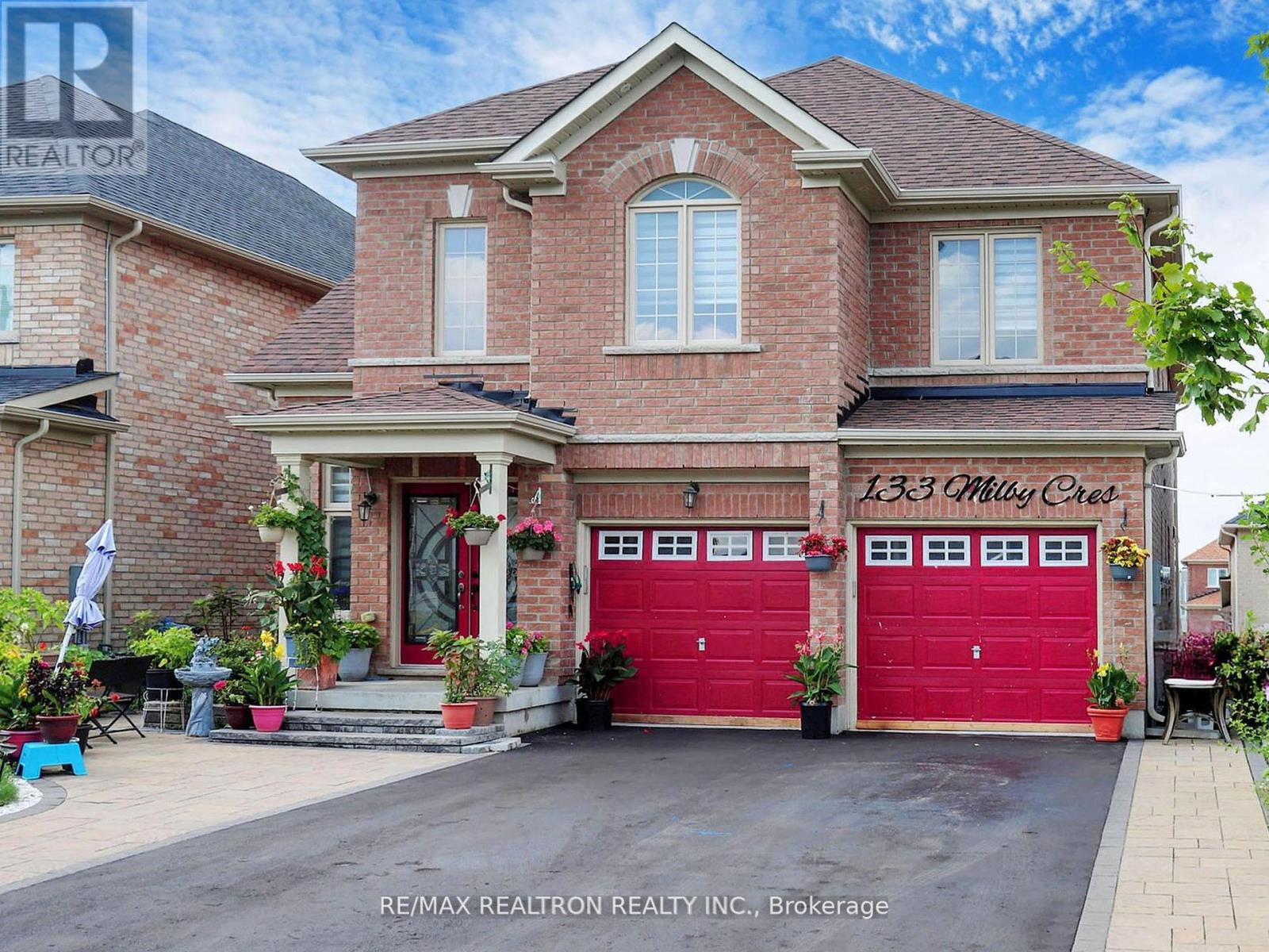 133 Milby Crescent, Bradford West Gwillimbury, Ontario  L3Z 0X8 - Photo 2 - N13712048
