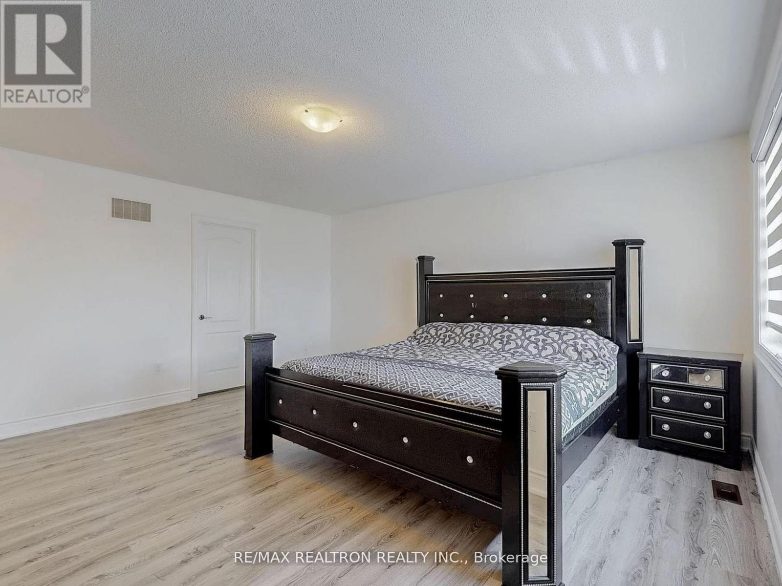 133 Milby Crescent, Bradford West Gwillimbury, Ontario  L3Z 0X8 - Photo 33 - N13712048