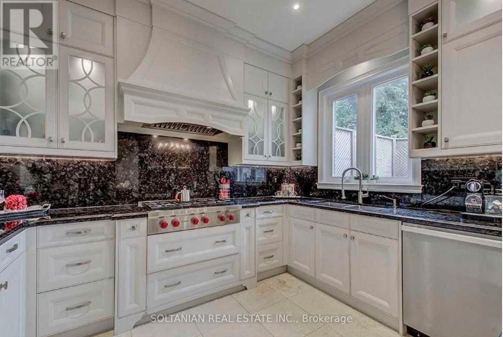 90 Grandview Avenue, Markham, Ontario  L3T 1H4 - Photo 5 - N13712114