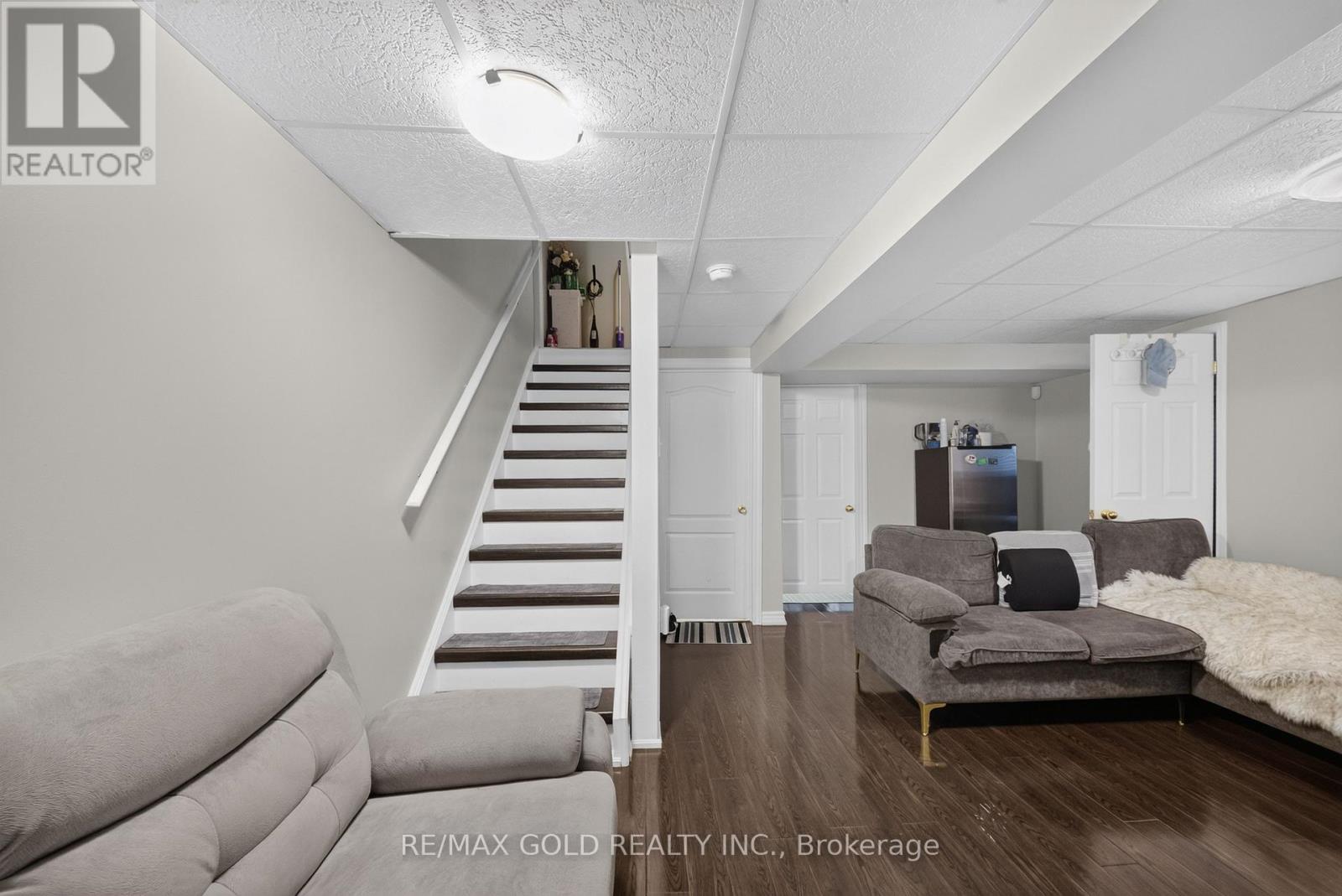 142 Pressed Brick Drive, Brampton, Ontario  L6V 4K6 - Photo 23 - W13712056