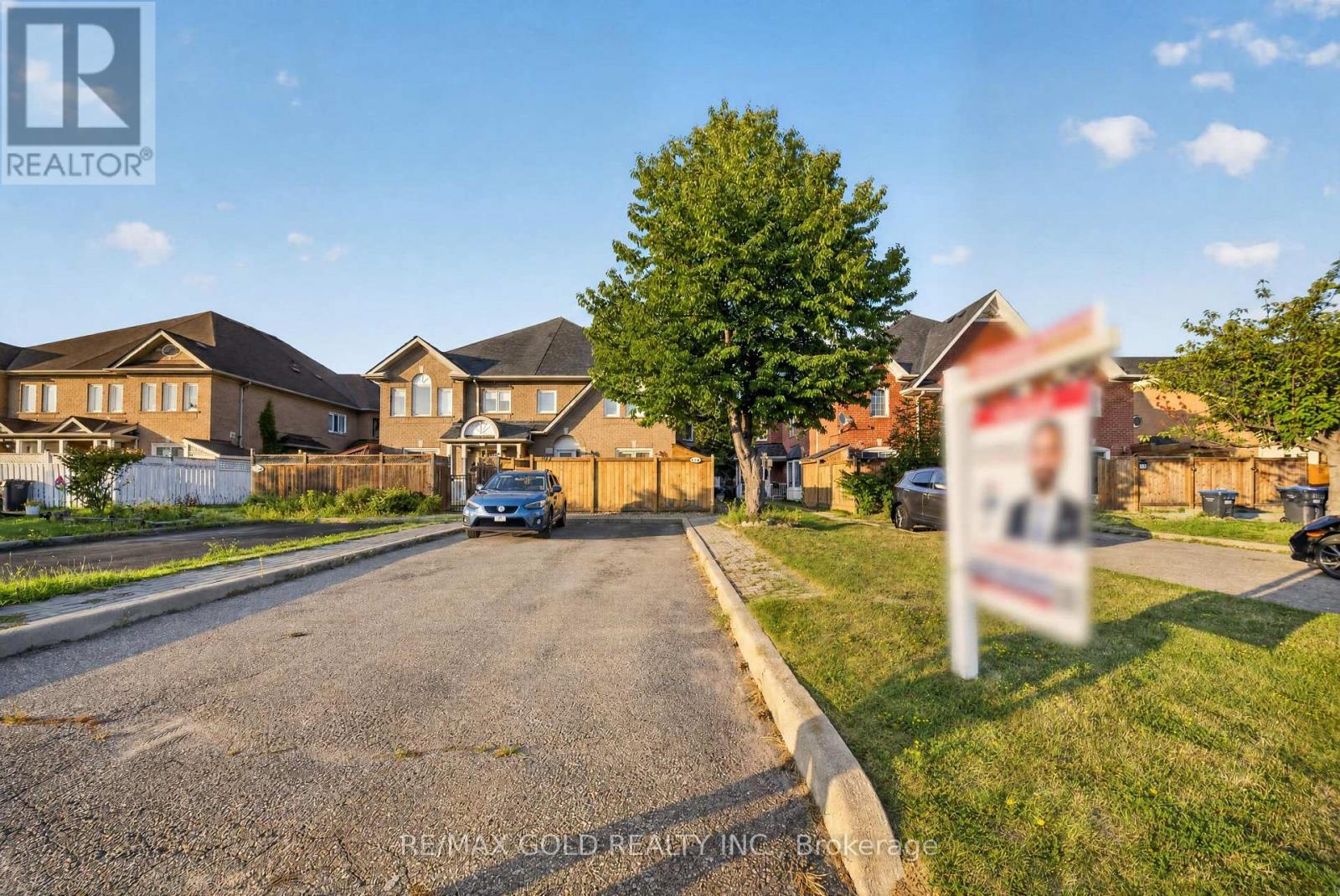 142 Pressed Brick Drive, Brampton, Ontario  L6V 4K6 - Photo 35 - W13712056