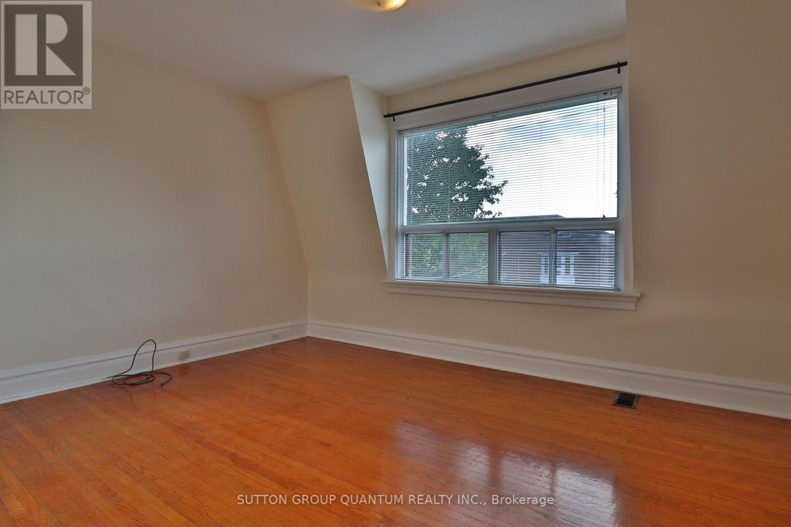 2nd Flr - 881 Lansdowne Avenue, Toronto, Ontario  M6H 3Z2 - Photo 2 - W13712098