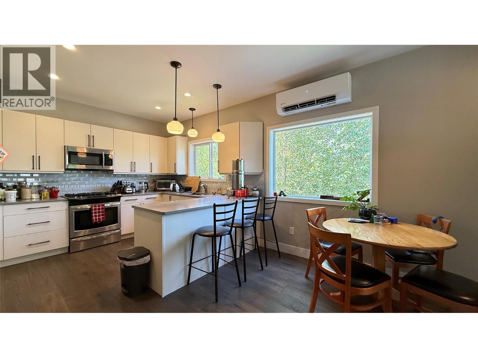 2410 Perrier Lane Unit# A, Nelson, British Columbia  V1L 7C3 - Photo 11 - 10396503