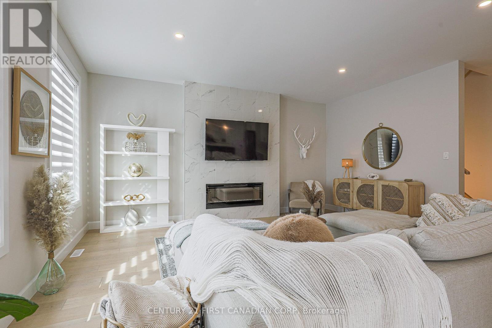 3436 Emilycarr Lane, London South, Ontario  N6L 0A3 - Photo 10 - X13712160