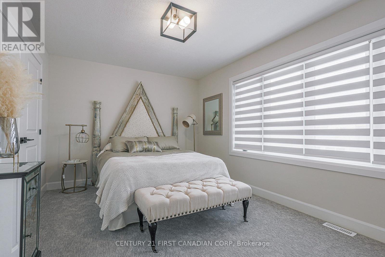 3436 Emilycarr Lane, London South, Ontario  N6L 0A3 - Photo 35 - X13712160