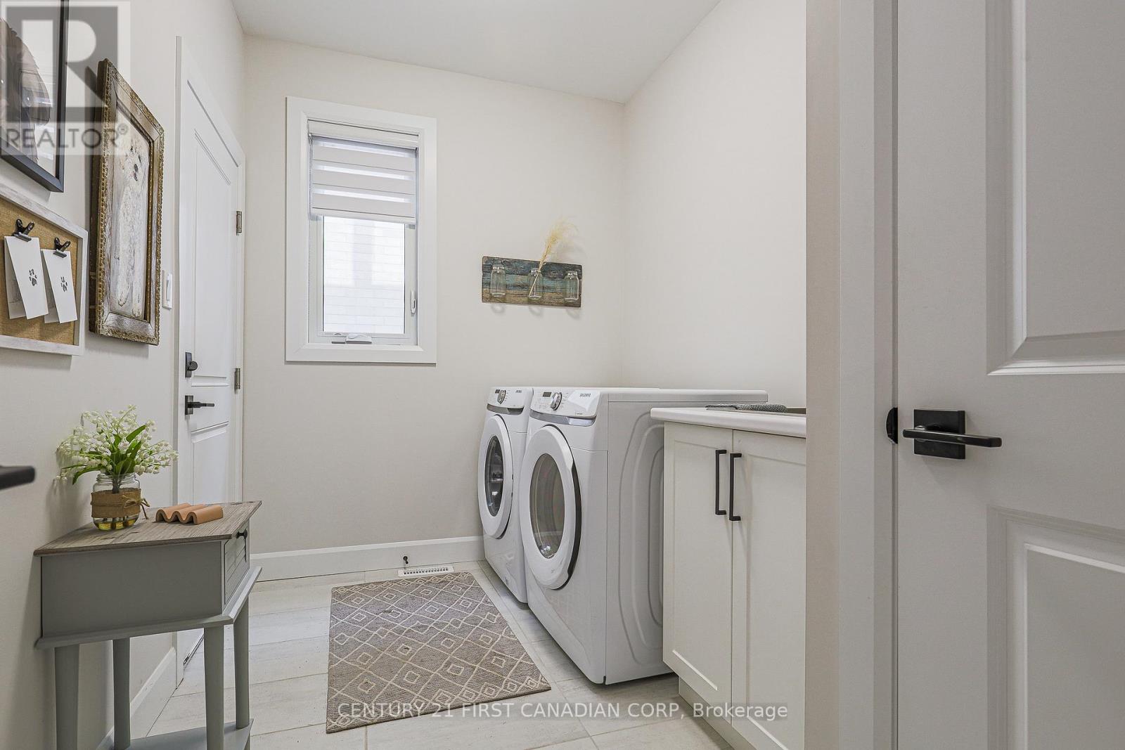 3436 Emilycarr Lane, London South, Ontario  N6L 0A3 - Photo 6 - X13712160