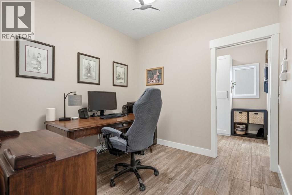 27 Sundown Way, Cochrane, Alberta  T4C 2M4 - Photo 20 - A2335679