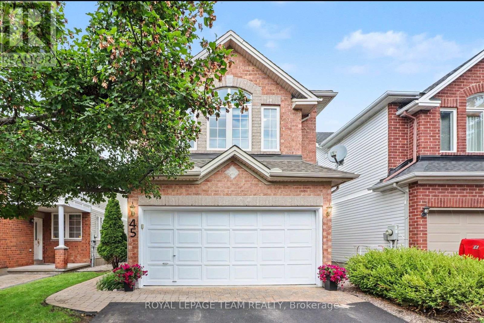 45 Coleridge Street, Ottawa, Ontario  K2C 4G2 - Photo 2 - X13712152