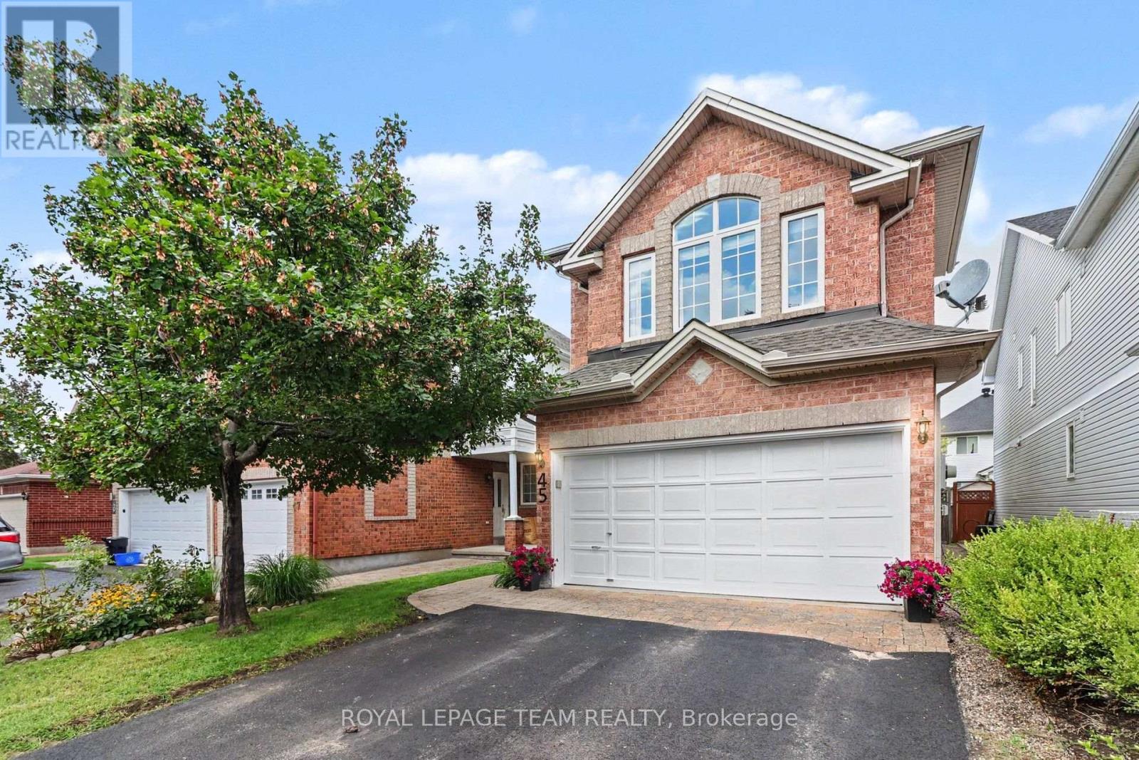 45 Coleridge Street, Ottawa, Ontario  K2C 4G2 - Photo 3 - X13712152