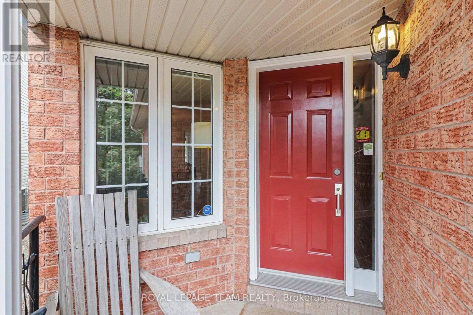 45 Coleridge Street, Ottawa, Ontario  K2C 4G2 - Photo 5 - X13712152